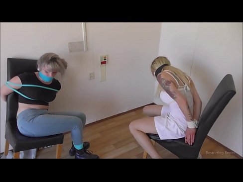 ❤️ نشئي/ ڳنڍيل ۽ ڳچيءَ ۾ جڪڙيل/ پريشانيءَ ۾ مبتلا تي sd.https-tubsexer.ru